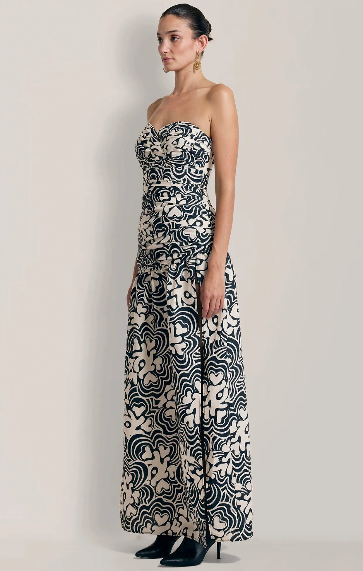 DOLCIE MAXI DRESS IN NOIR PRINT