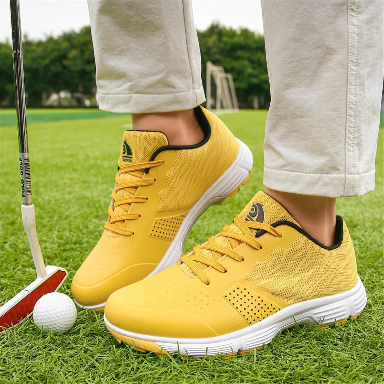 Golf Shoes for Men Professional Lightweight Golf Wears Lace-Up Spikes Golfers Sneakers Anti Slip Breathable Walking Footwears