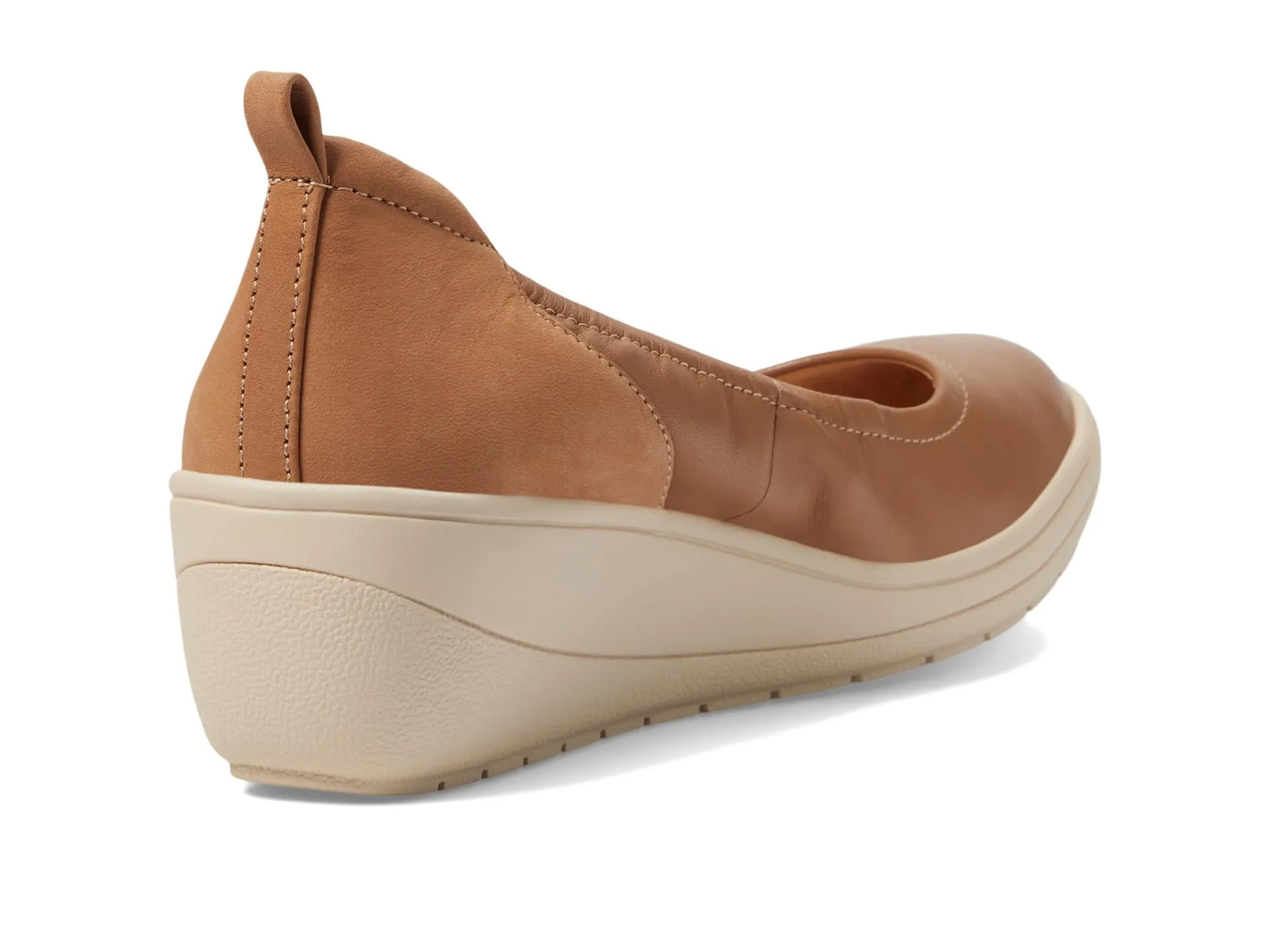 Jacey Wedge Pump - Women