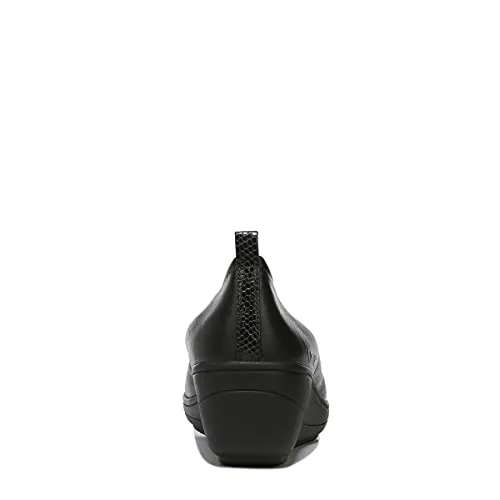 Jacey Wedge Pump - Women