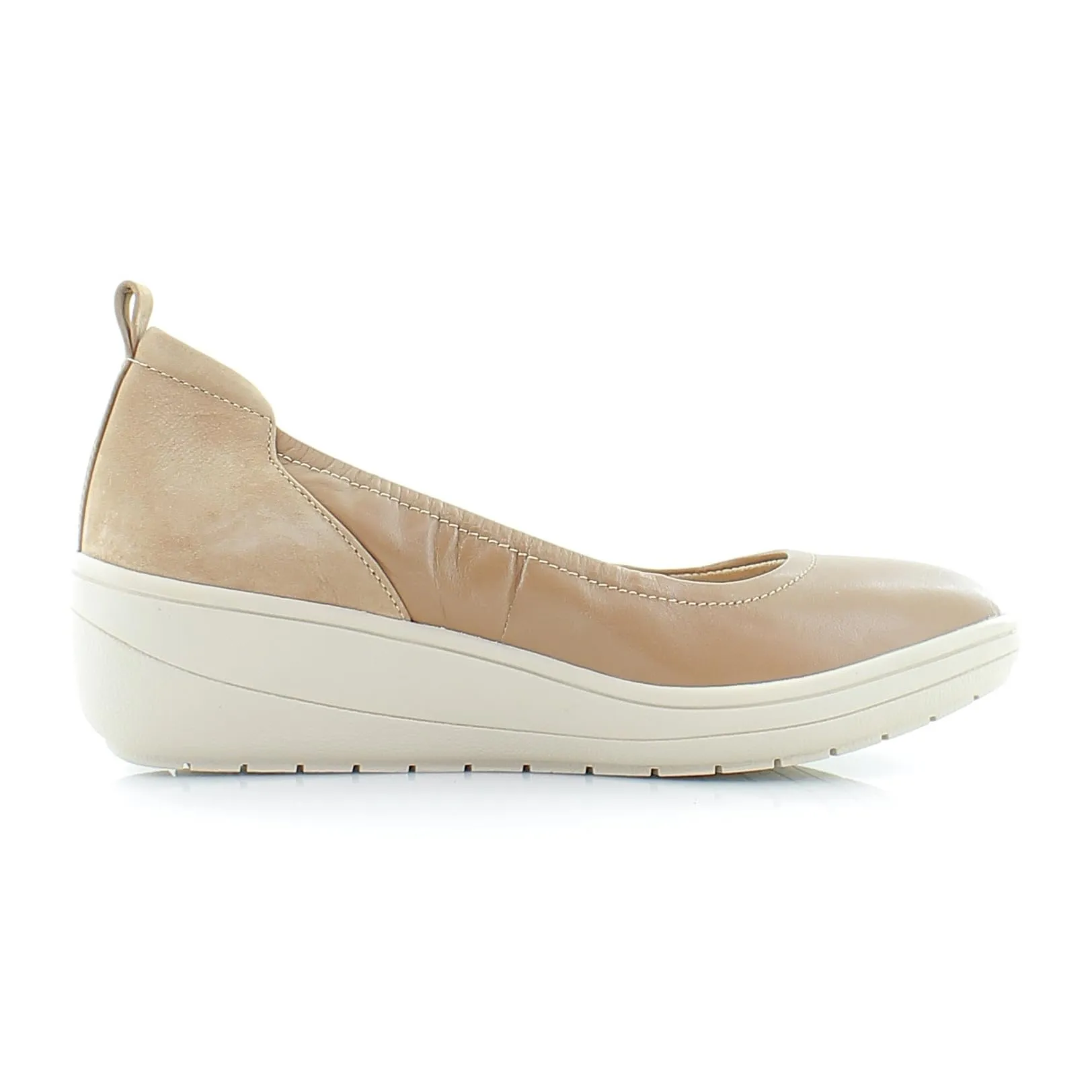 Jacey Wedge Pump - Women