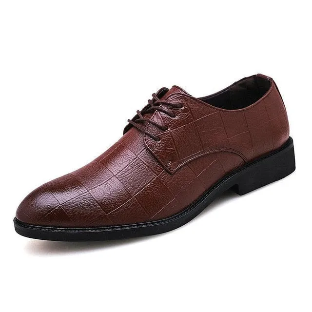 Men's Iconic Checkered Textured Leather Oxford Dress Shoe