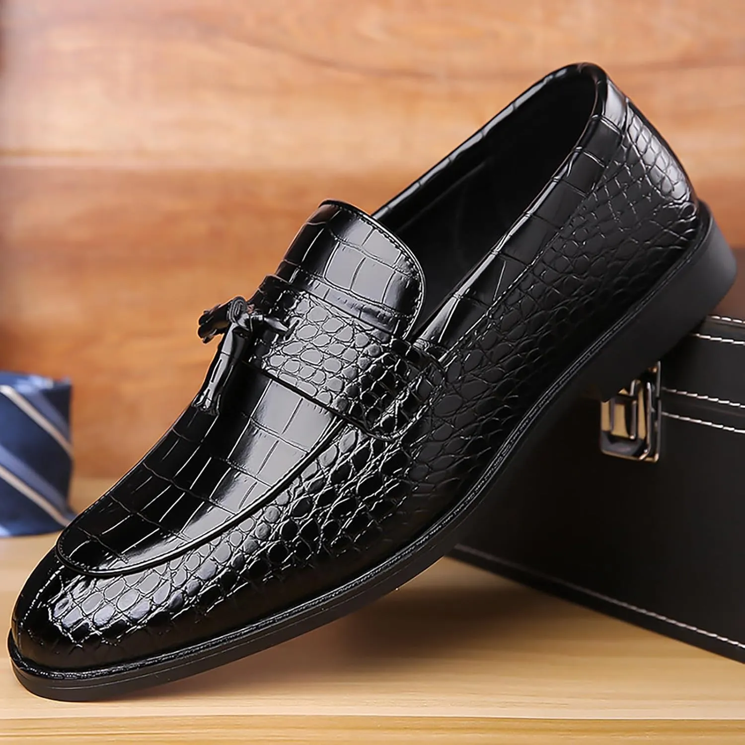 Men's Leather Tassel Business Casual Penny Loafers Slip-On Fashion Luxury Round Toe Dress Shoes for Party Dating Prom Wedding Work