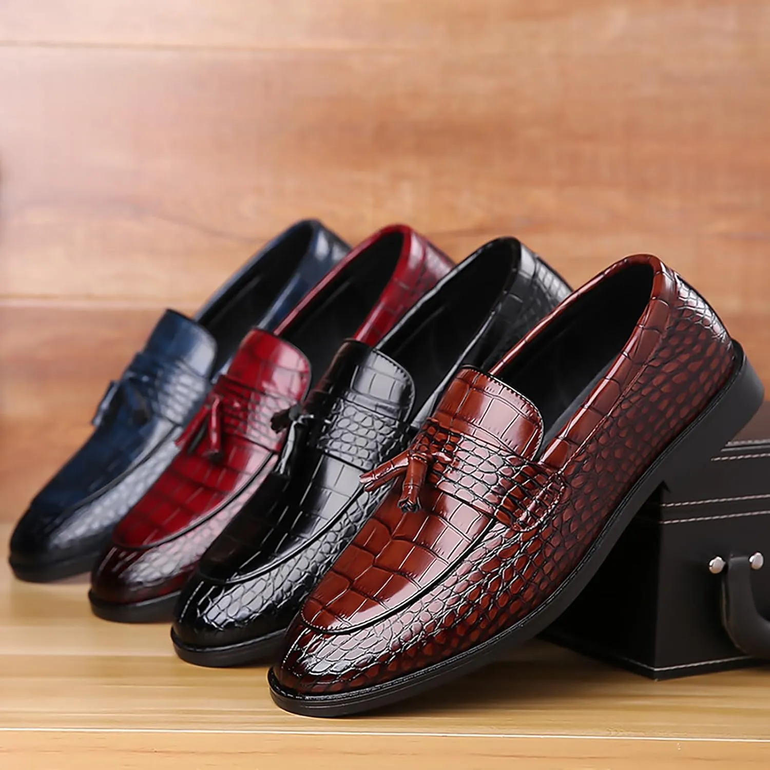 Men's Leather Tassel Business Casual Penny Loafers Slip-On Fashion Luxury Round Toe Dress Shoes for Party Dating Prom Wedding Work