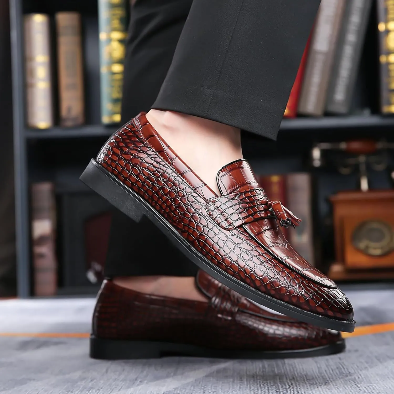 Men's Leather Tassel Business Casual Penny Loafers Slip-On Fashion Luxury Round Toe Dress Shoes for Party Dating Prom Wedding Work