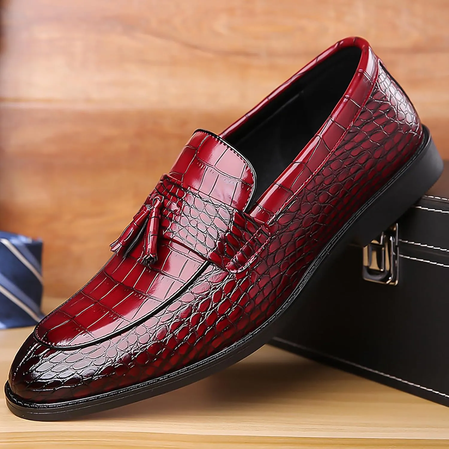 Men's Leather Tassel Business Casual Penny Loafers Slip-On Fashion Luxury Round Toe Dress Shoes for Party Dating Prom Wedding Work