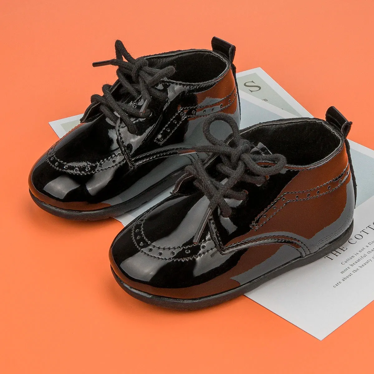 New Baby Shoes Retro Leather Boy Girl Shoes Toddler Rubber Sole Anti-slip First Walkers Newborn Infant Moccasins Baby Crib Shoes