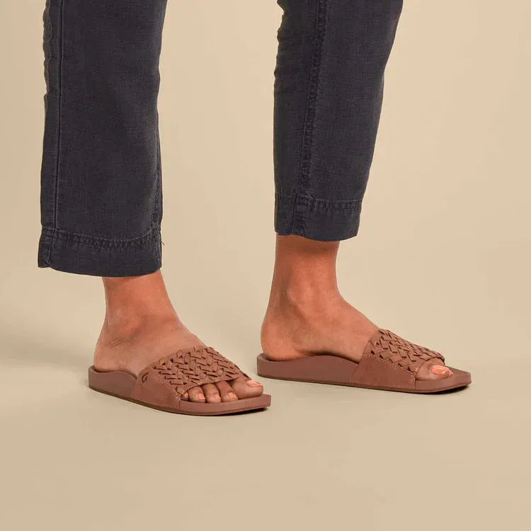 Olukai - Kāmola Women’s Woven Slide Sandals - Tan