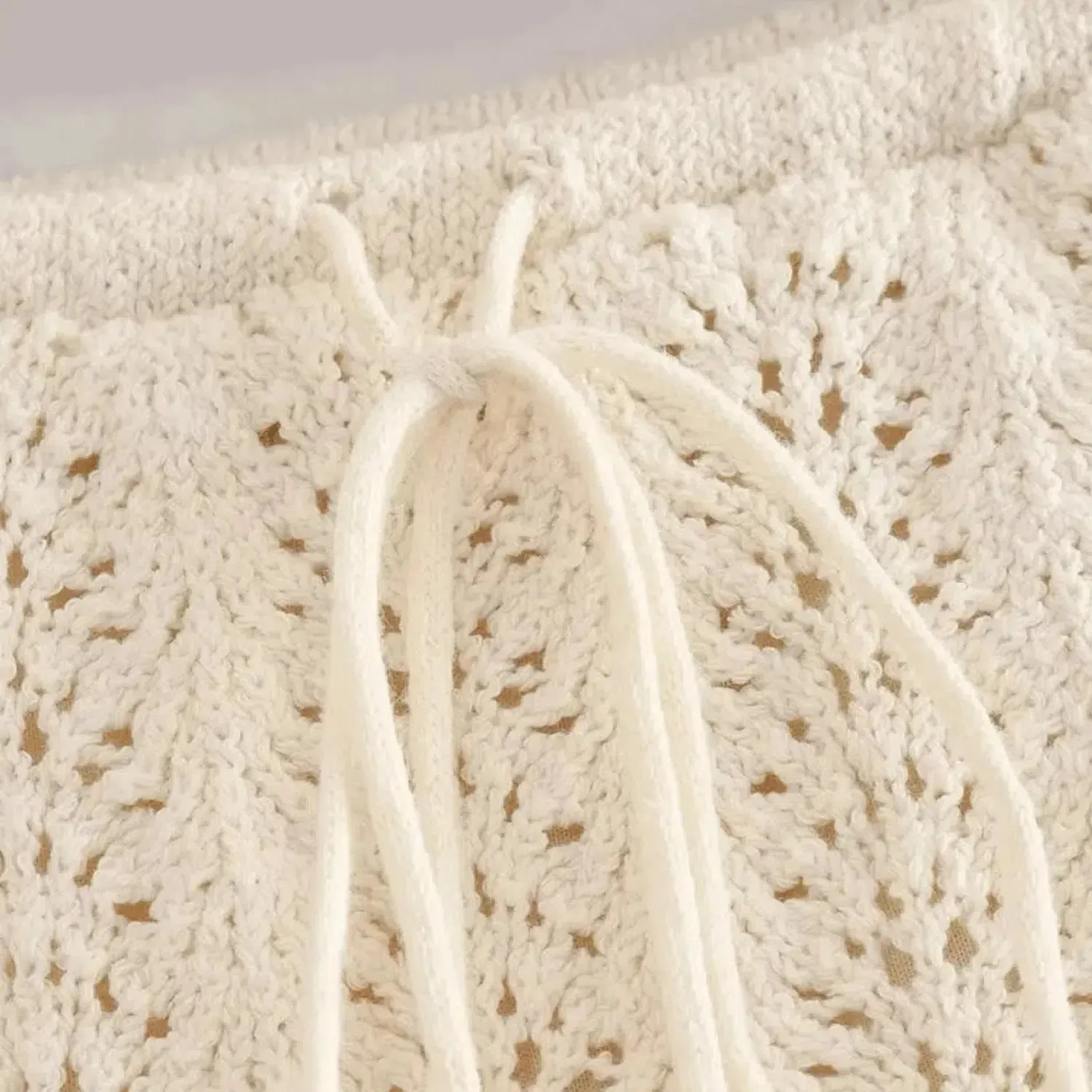 Solivette Set – Beige – Lace-knit ruffle skirt