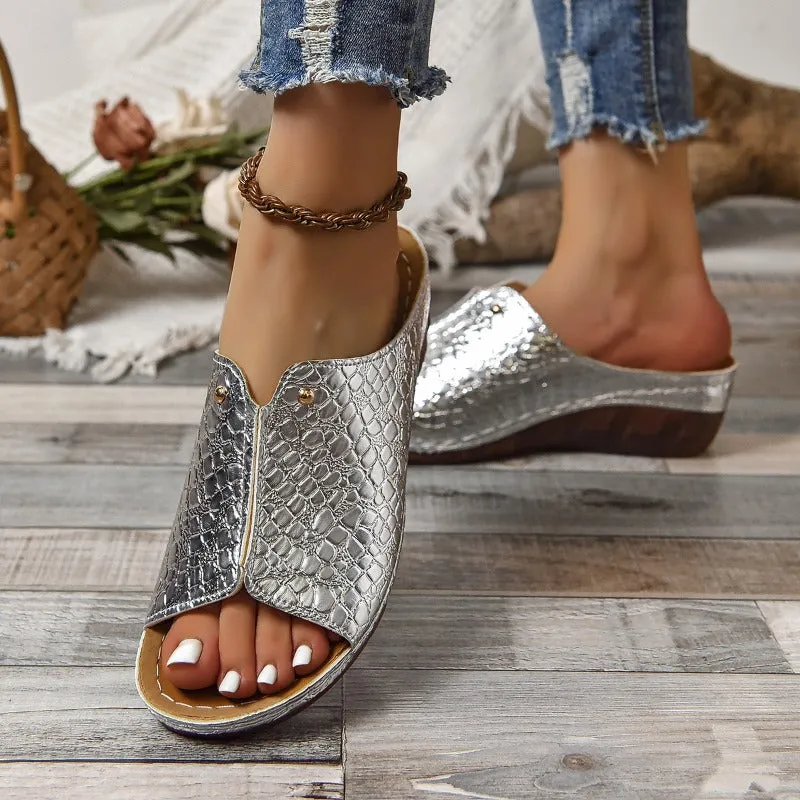 Valeria Embossed Metallic Sandals