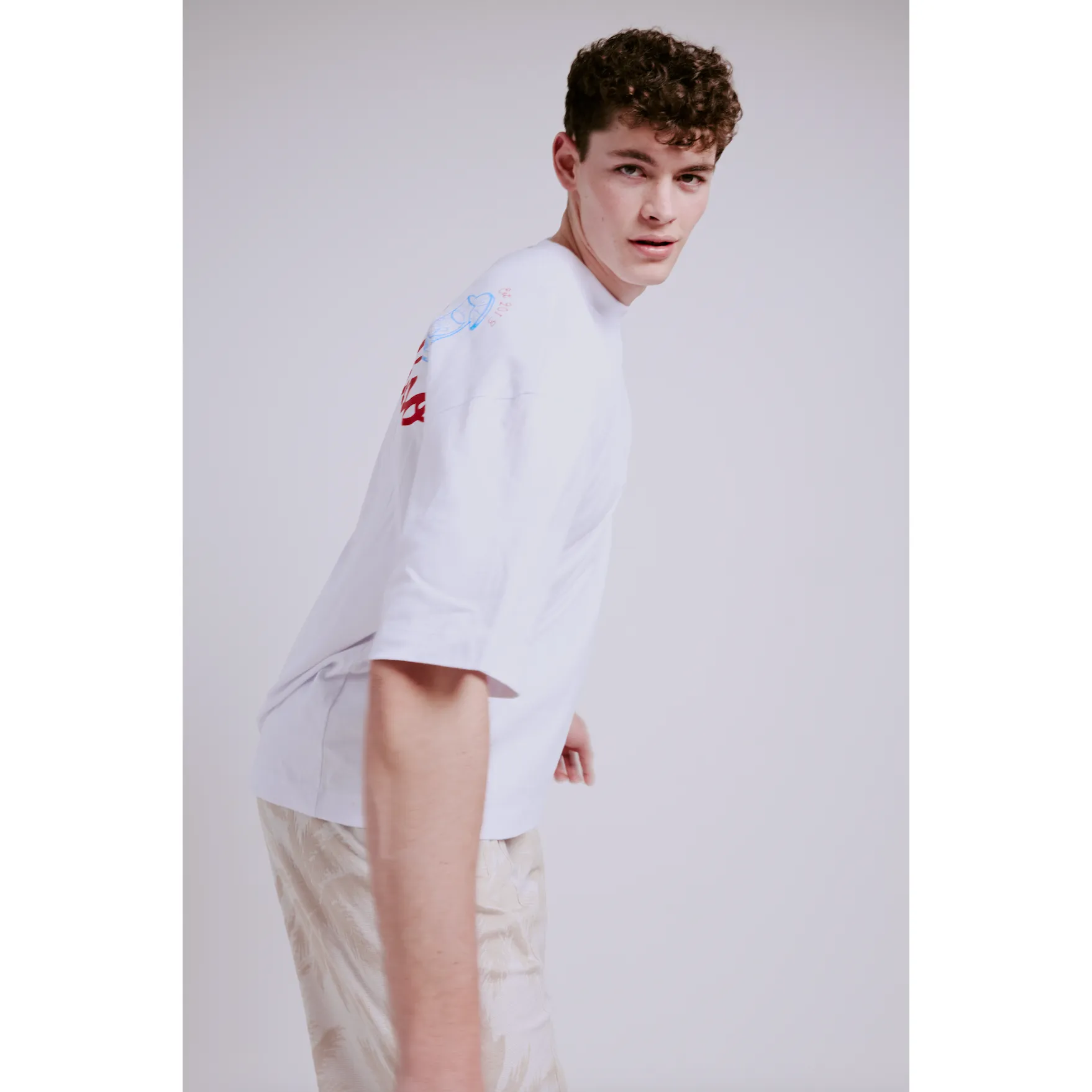 White Paradiso Graphic Tee